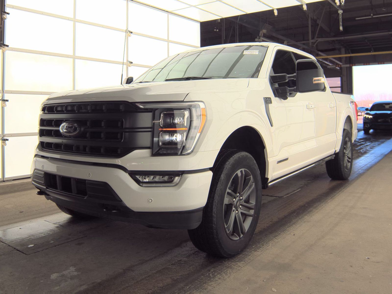 2023 Ford F-150 Hybrid Lariat AWD