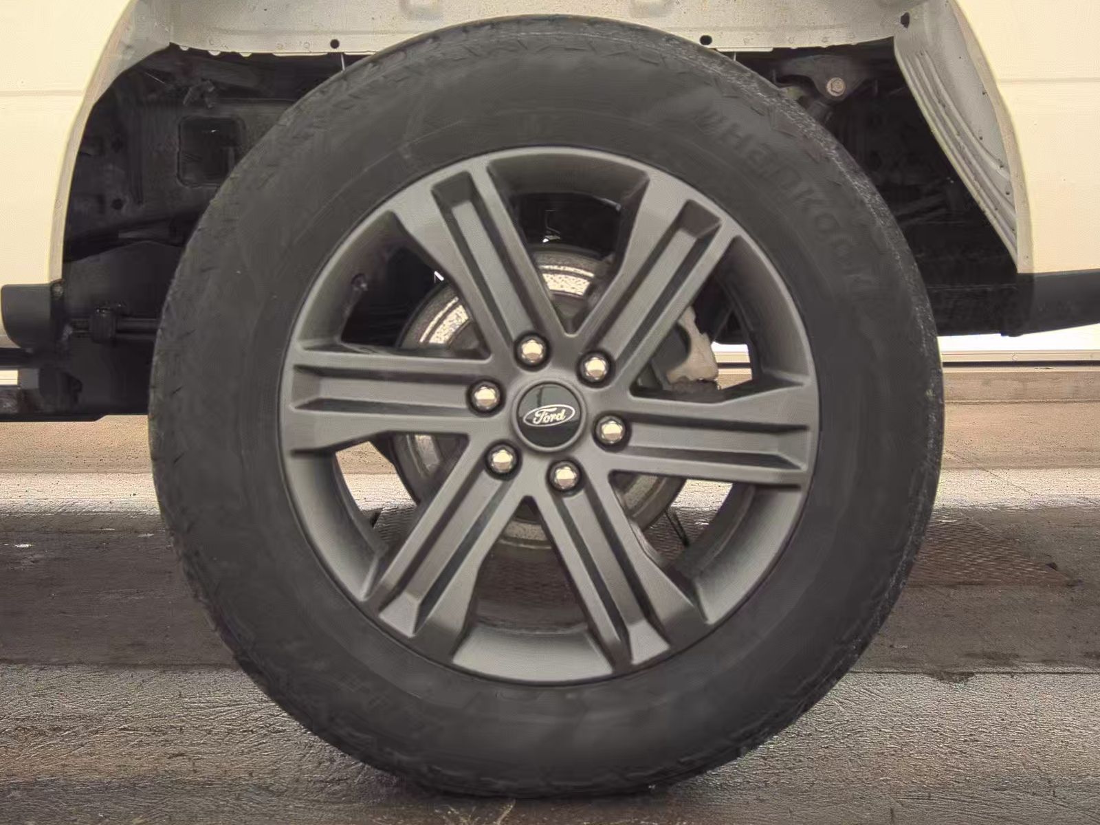 2023 Ford F-150 Hybrid Lariat AWD