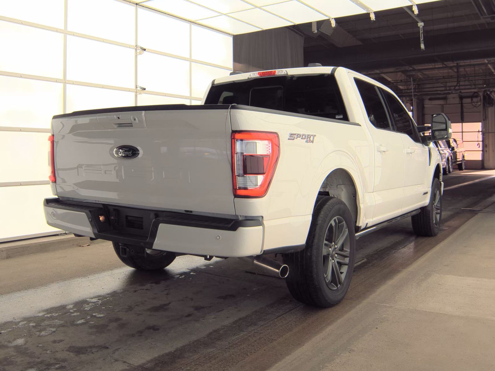 2023 Ford F-150 Hybrid Lariat AWD