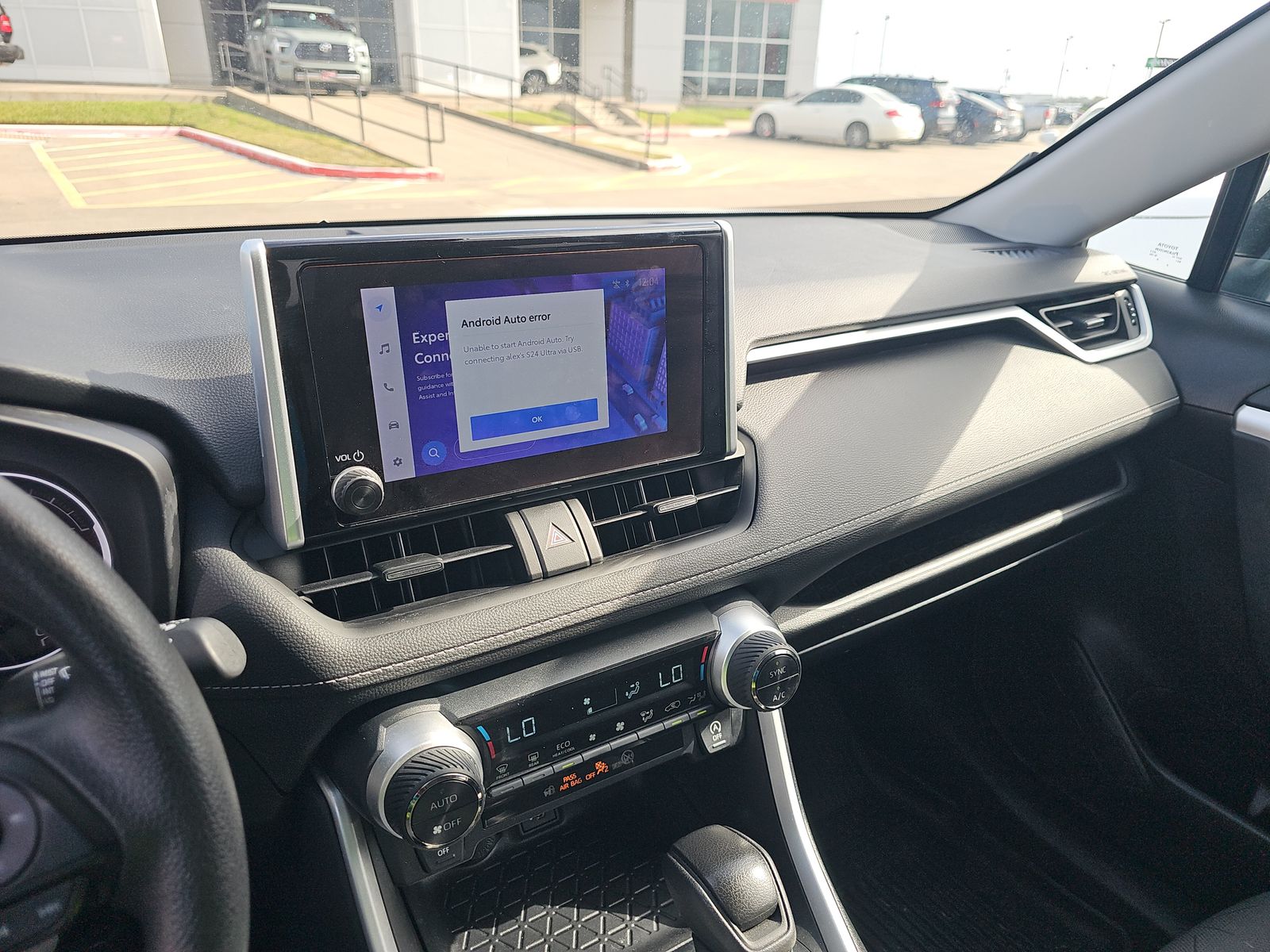 2024 Toyota RAV4 XLE FWD