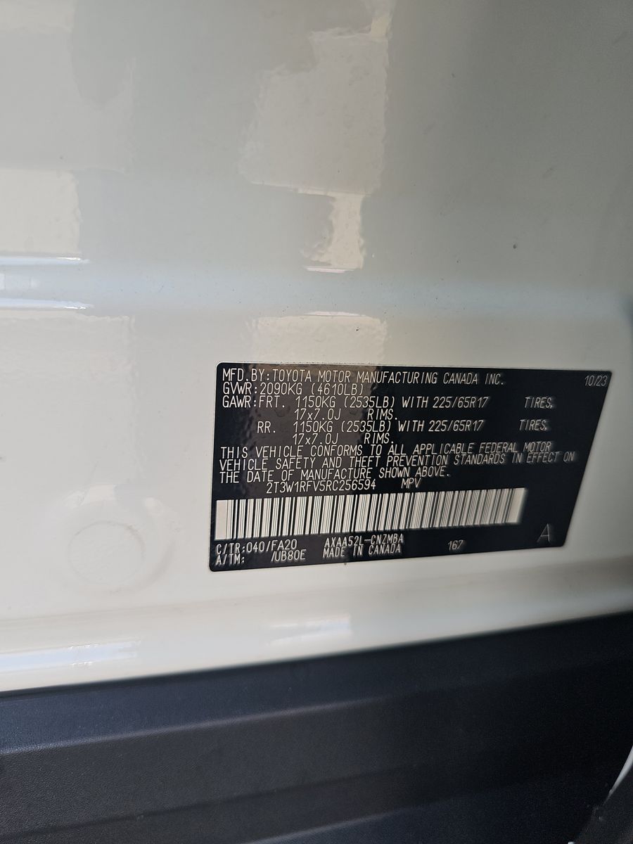 2024 Toyota RAV4 XLE FWD