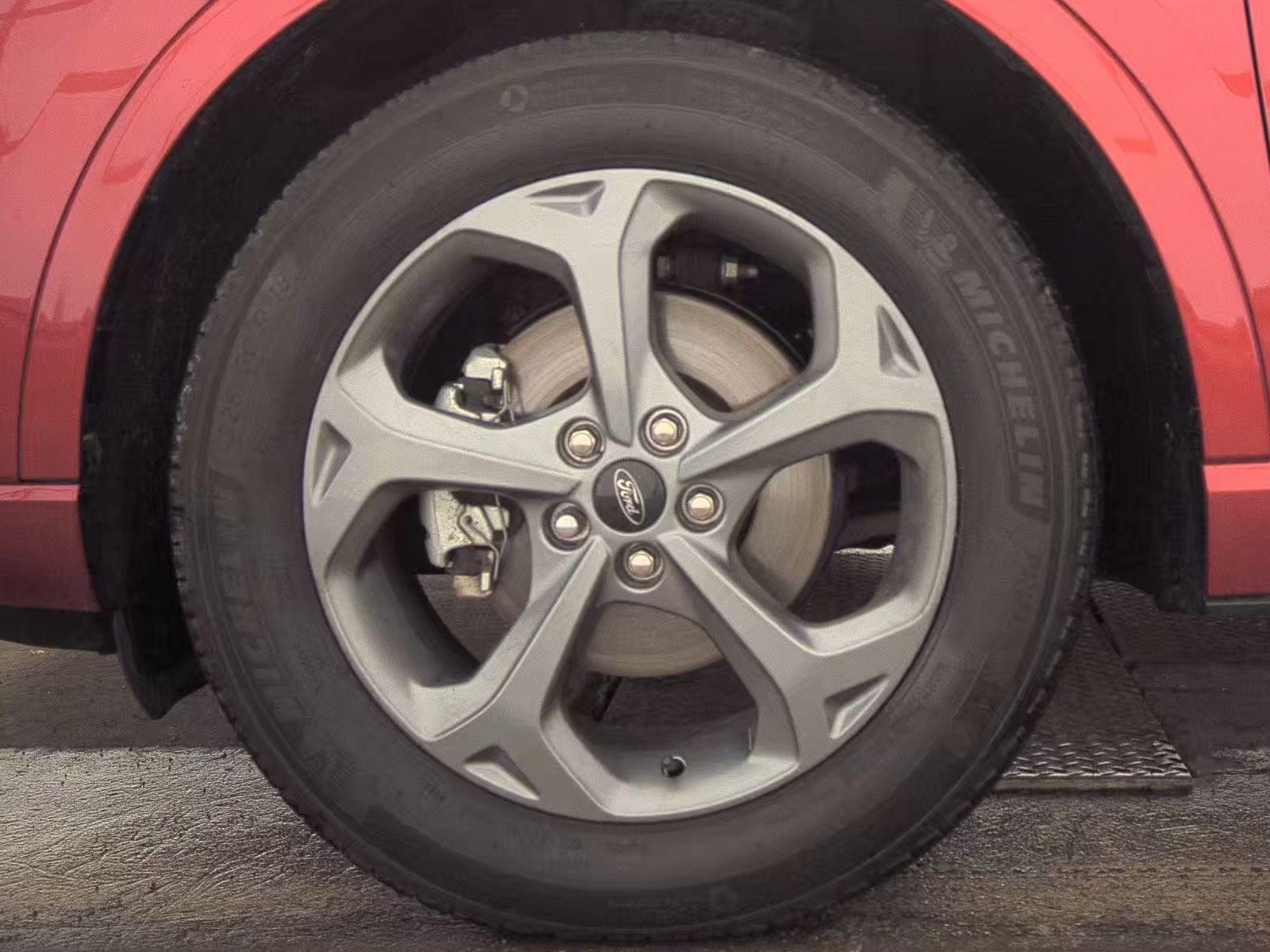 2023 Ford Escape ST-Line AWD