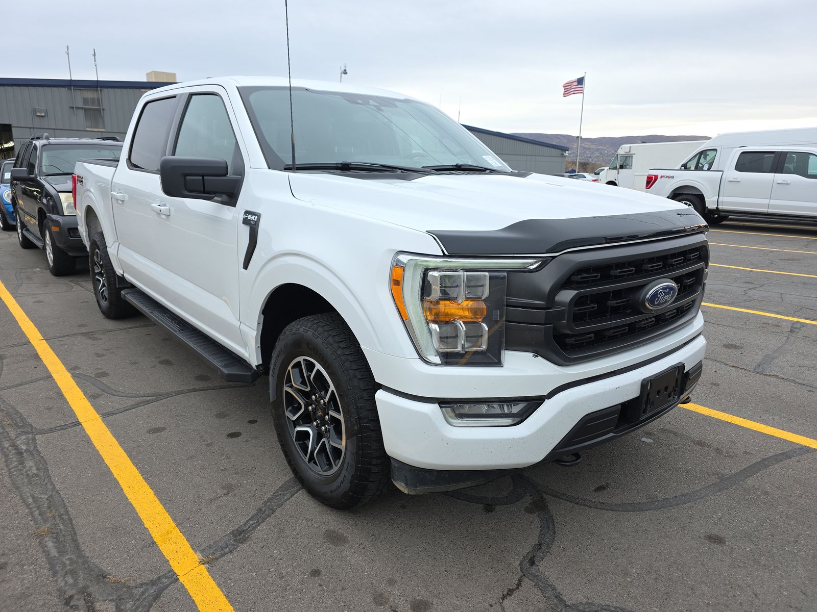 2023 Ford F-150 XLT AWD