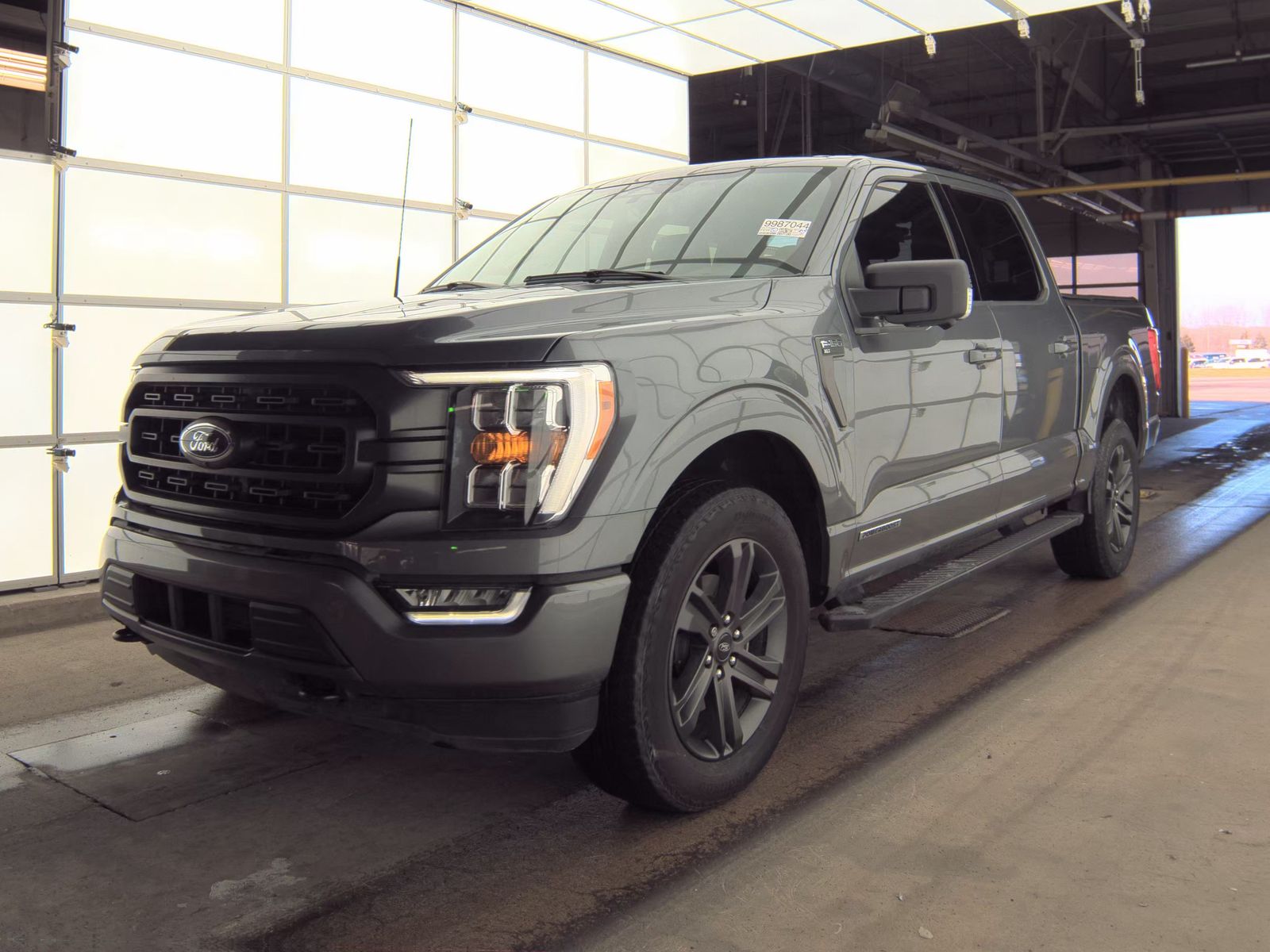 2023 Ford F-150 Hybrid XLT AWD