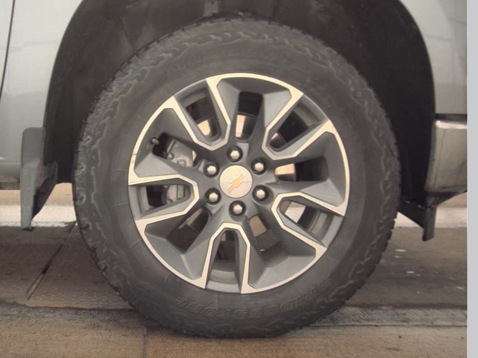 2024 Chevrolet Silverado 1500 LT AWD