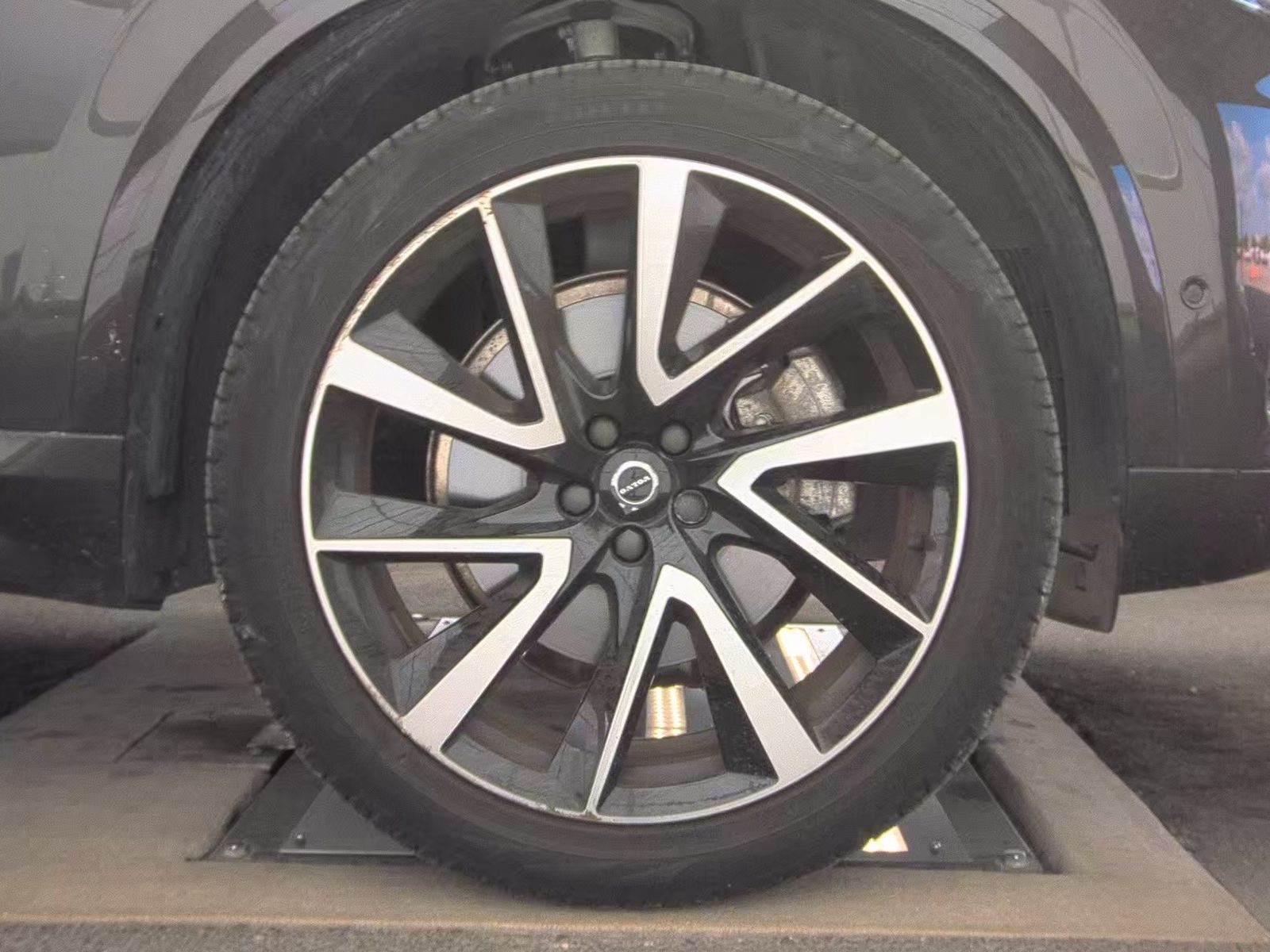 2024 Volvo XC90 B6 Ultimate AWD