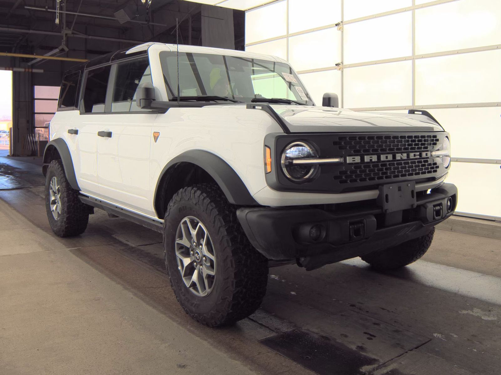 FORD BRONCO - 5