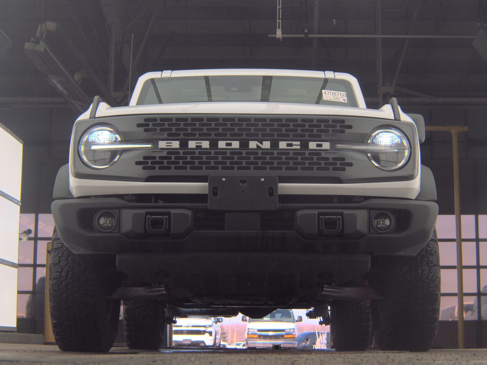 FORD BRONCO - 4
