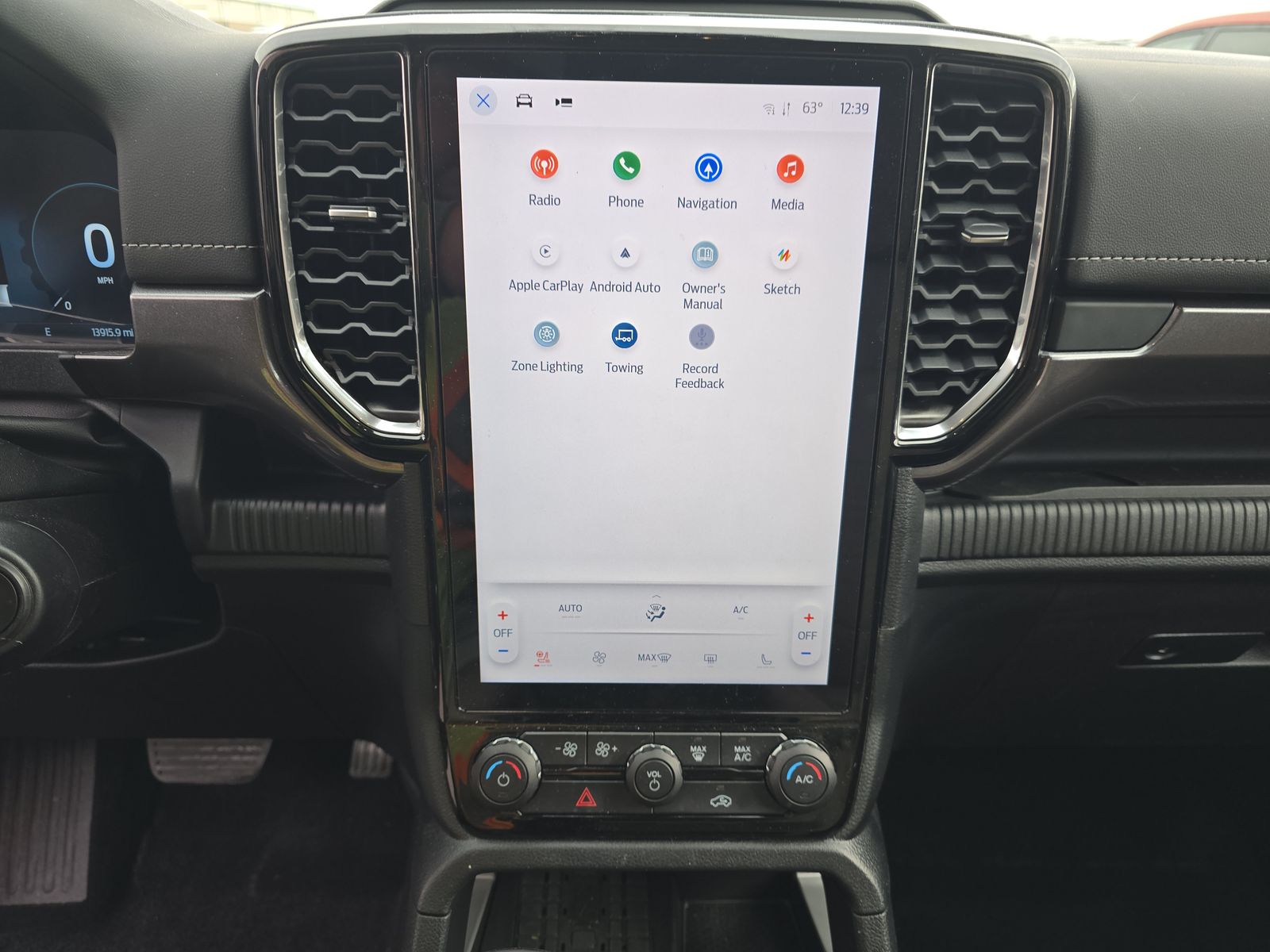 2025 Ford Ranger LARIAT AWD