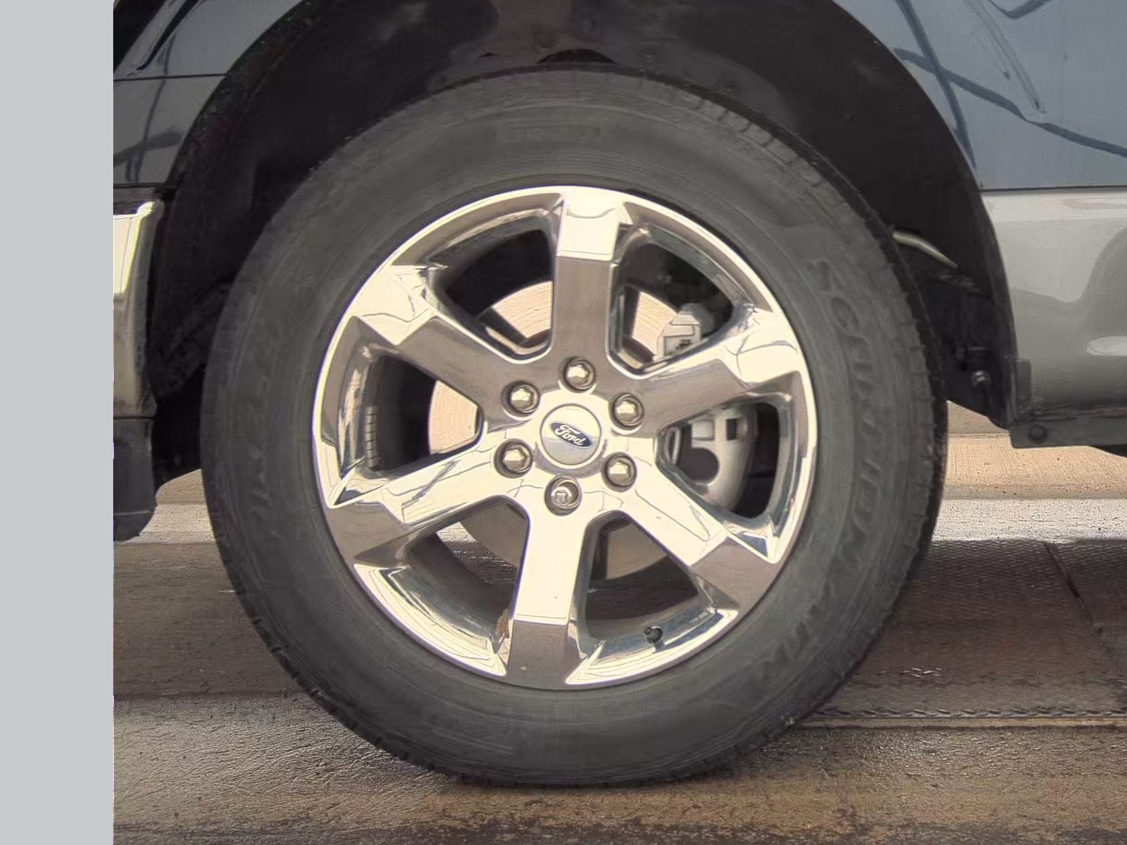 2023 Ford F-150 Hybrid XLT AWD