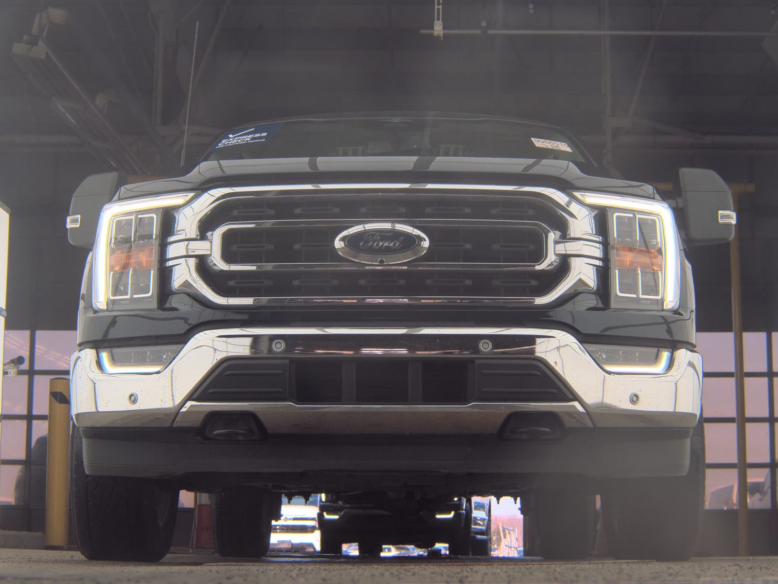 2023 Ford F-150 Hybrid XLT AWD