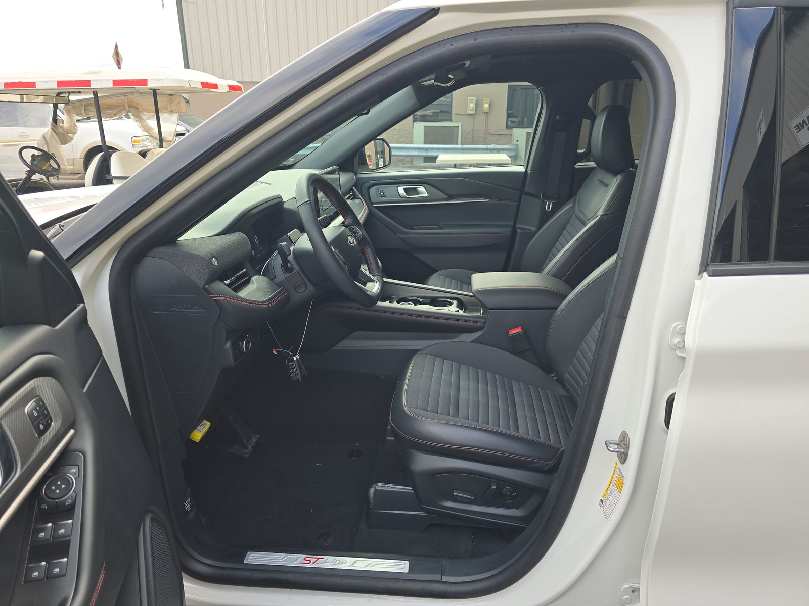 2025 Ford Explorer ST-Line AWD