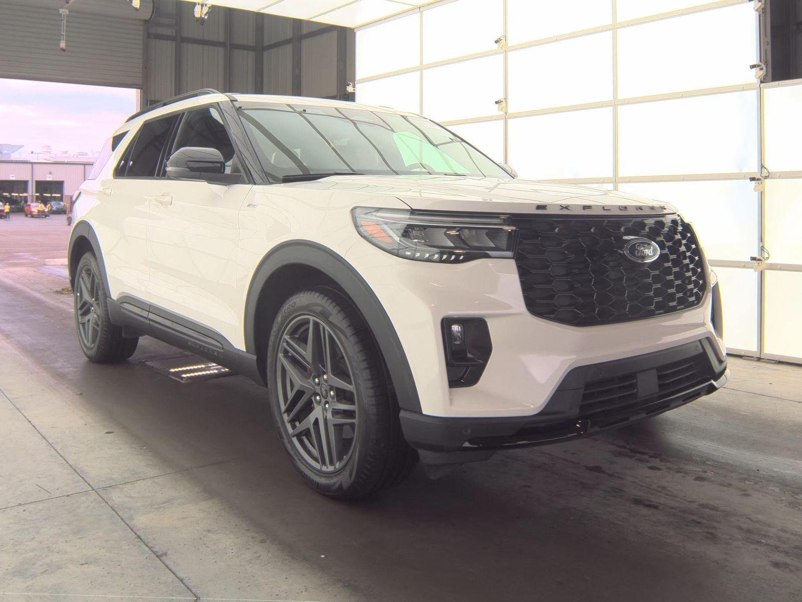 2025 Ford Explorer ST-Line AWD