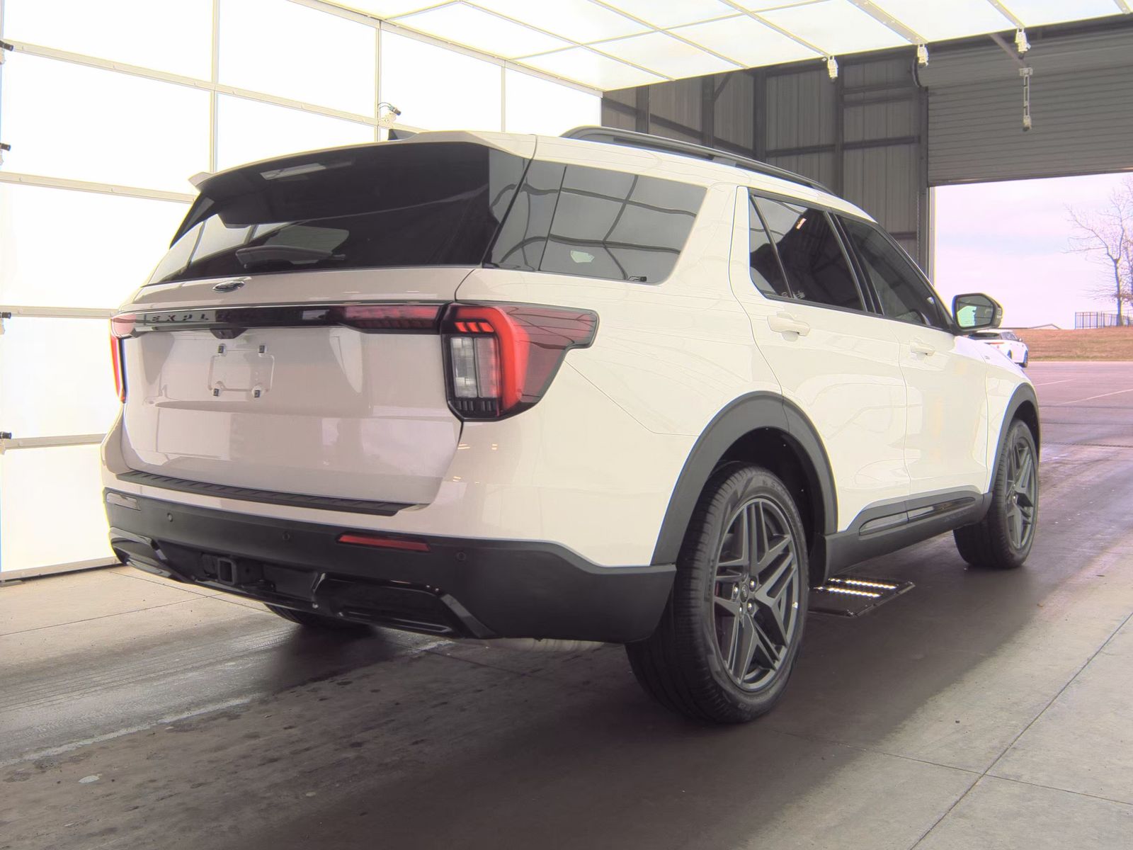 2025 Ford Explorer ST-Line AWD