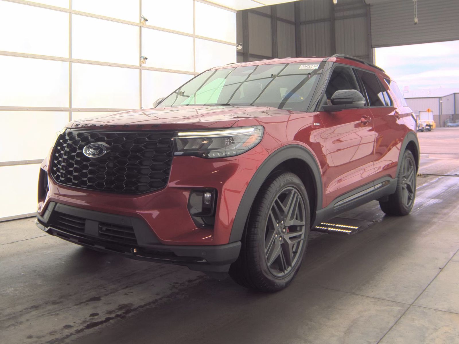 2025 Ford Explorer ST-Line AWD