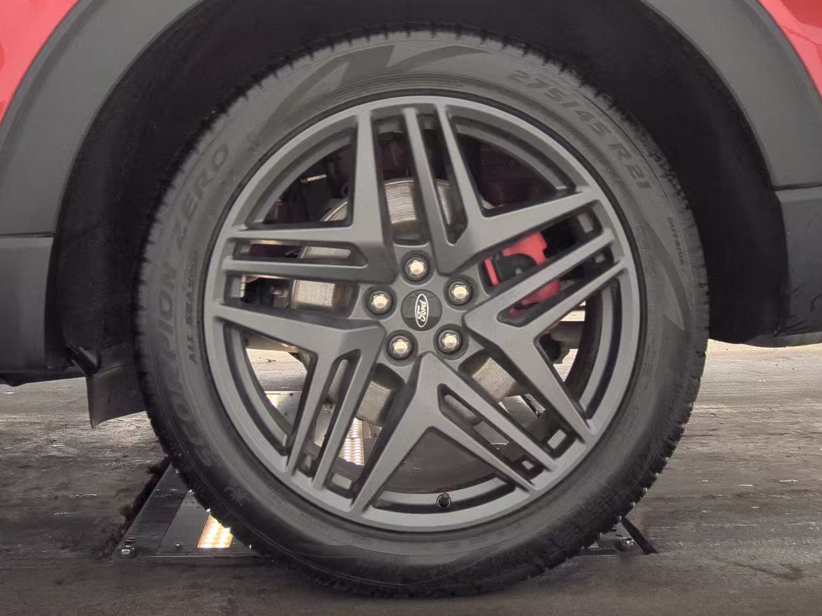 2025 Ford Explorer ST-Line AWD