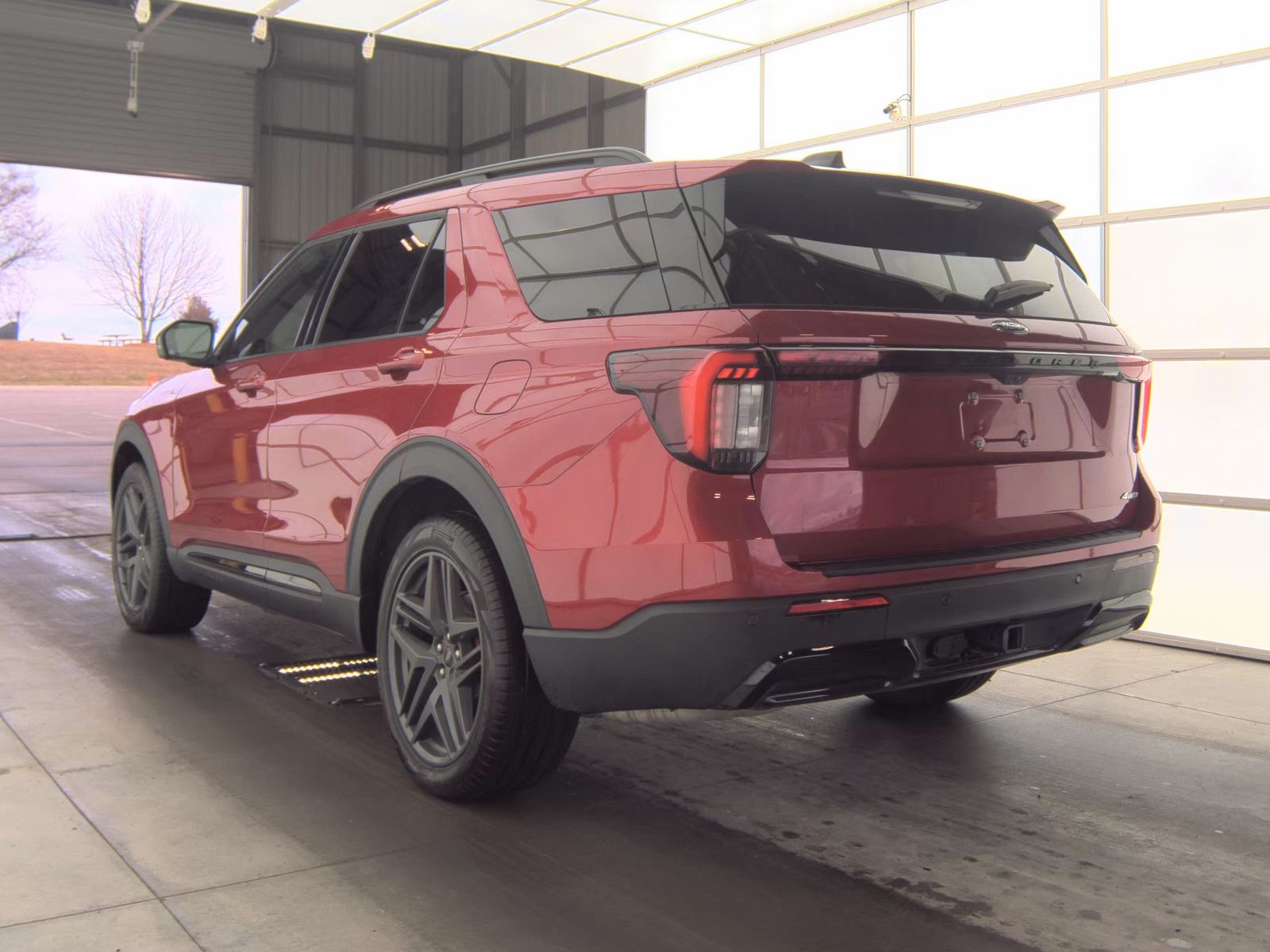 2025 Ford Explorer ST-Line AWD