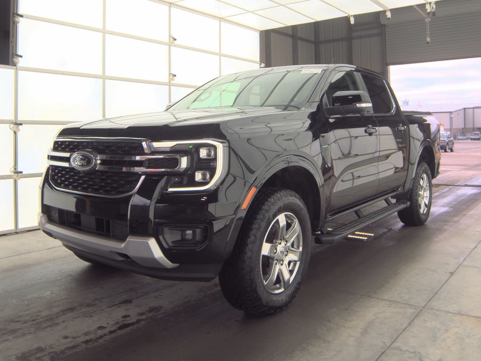 2025 Ford Ranger LARIAT AWD