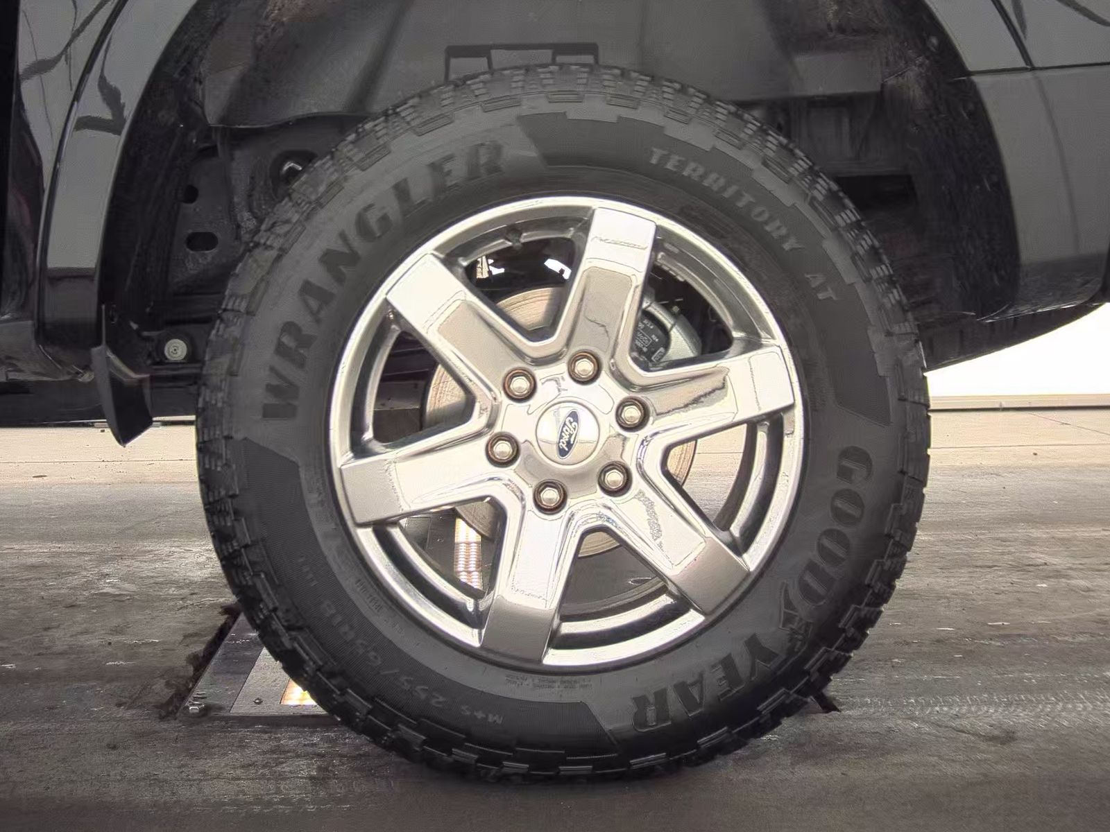 2025 Ford Ranger LARIAT AWD