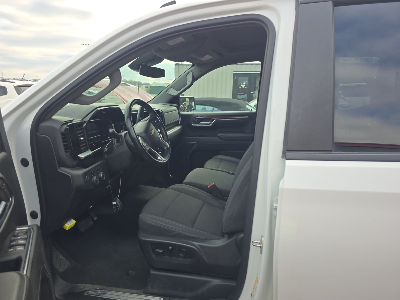 2023 Chevrolet Silverado 1500 LT AWD