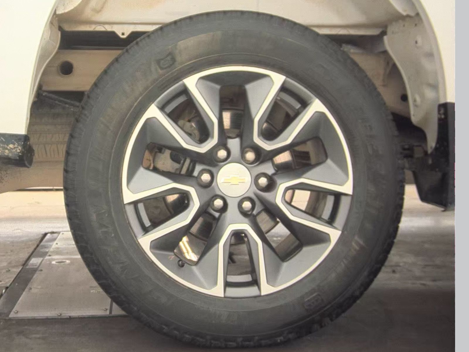 2023 Chevrolet Silverado 1500 LT AWD