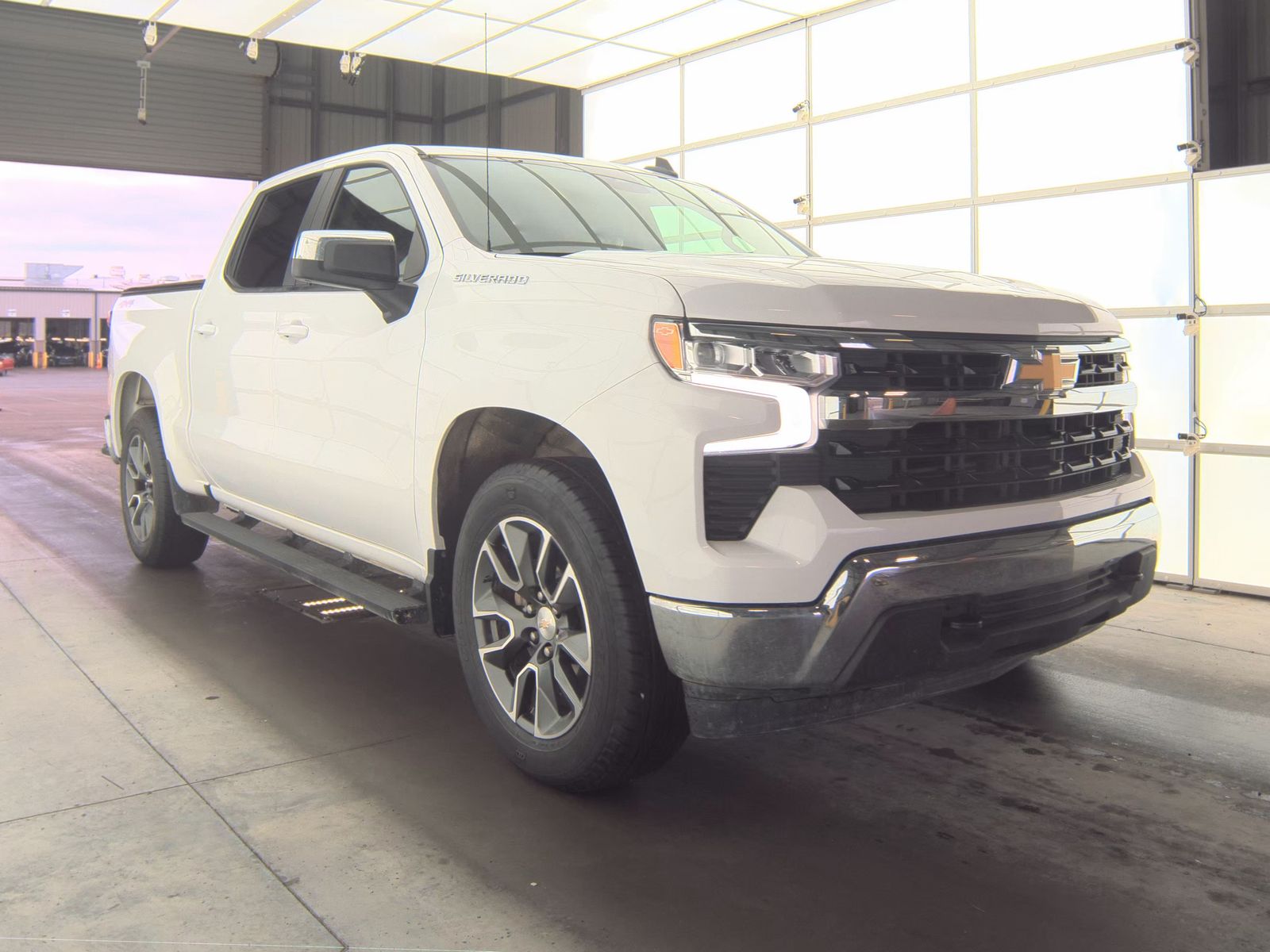 2023 Chevrolet Silverado 1500 LT AWD