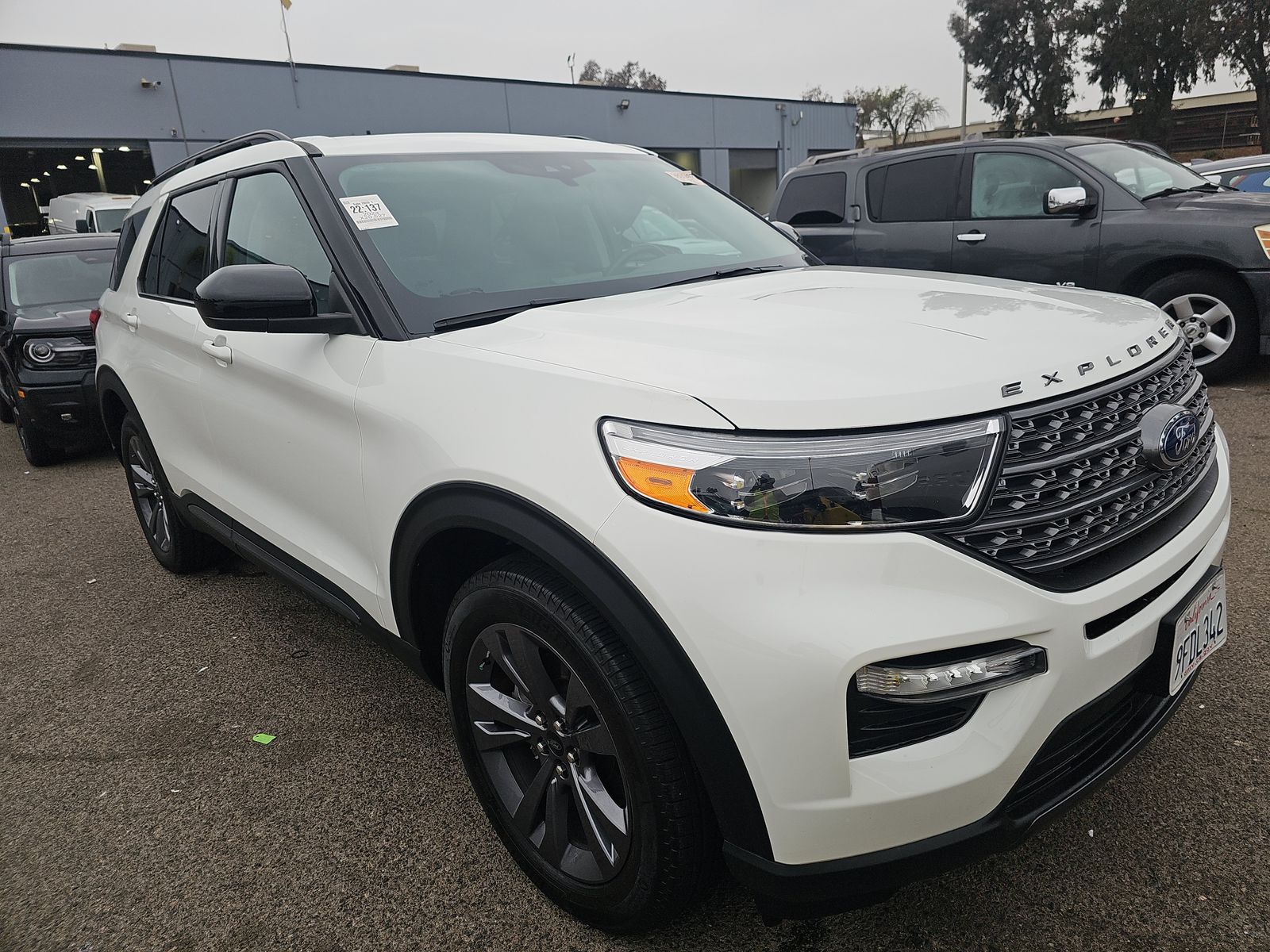 2023 Ford Explorer XLT AWD