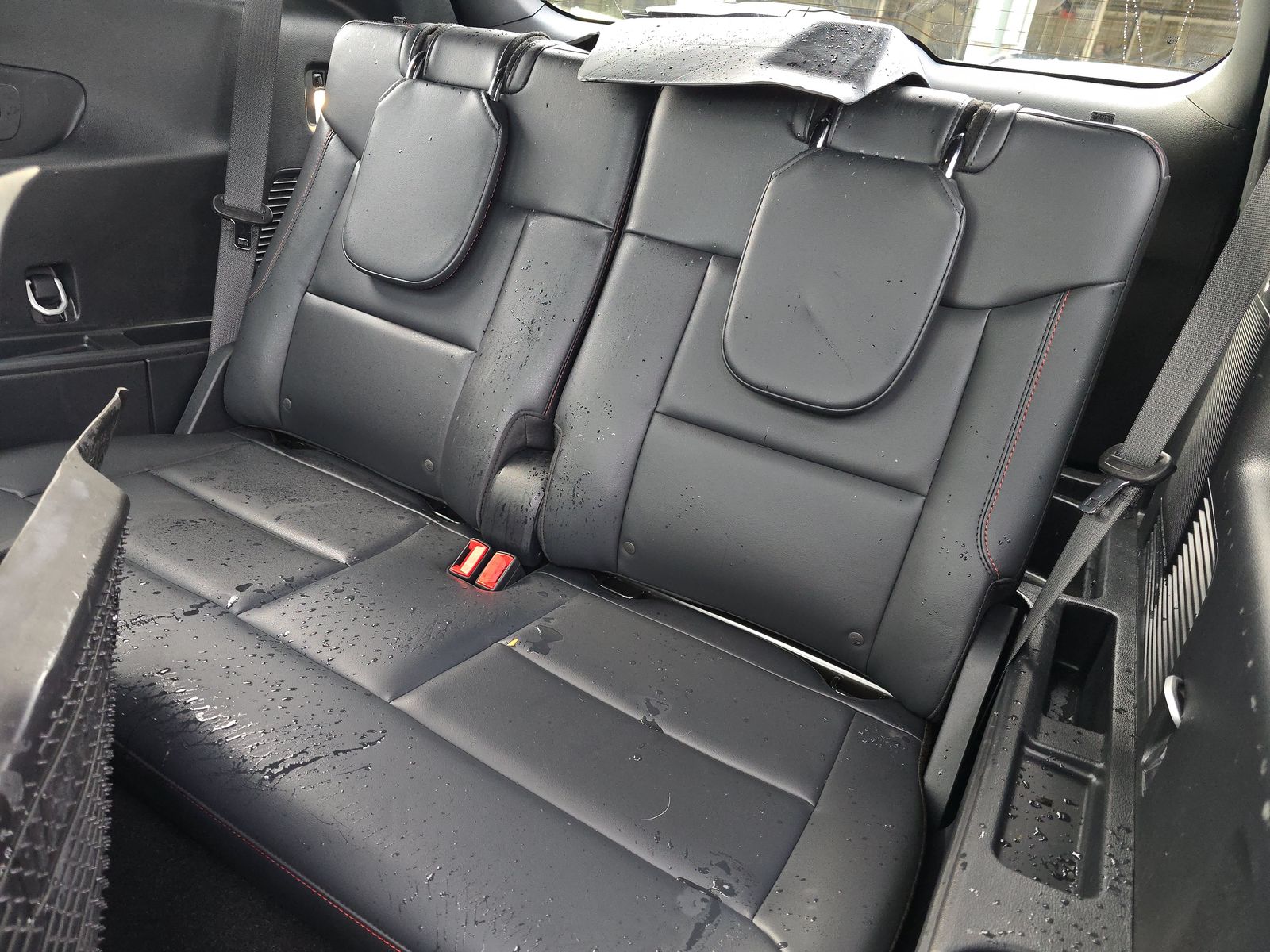 2025 Ford Explorer ST-Line AWD