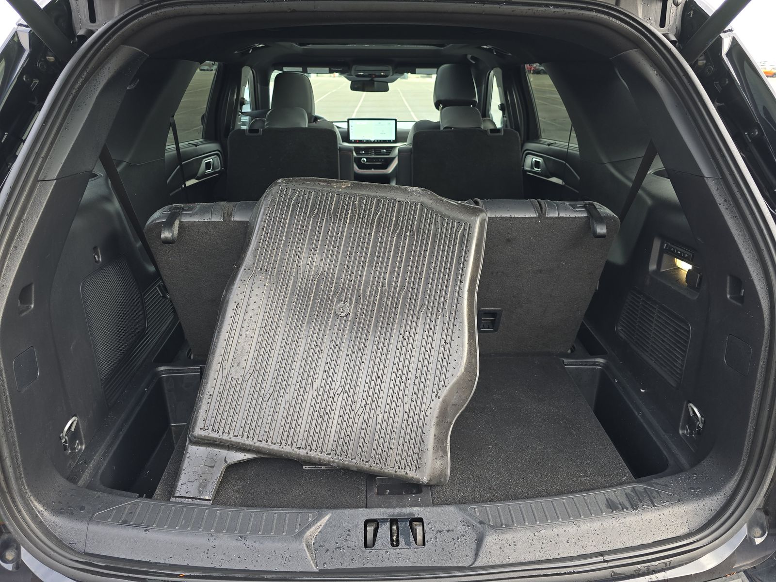 2025 Ford Explorer ST-Line AWD