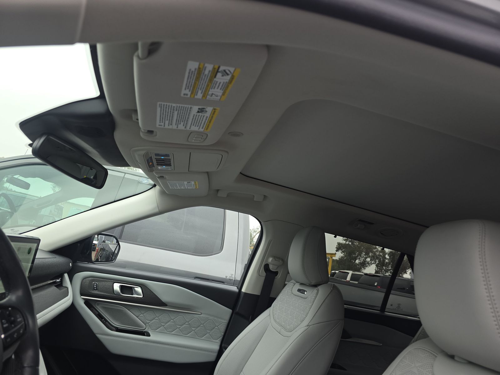 2025 Ford Explorer Platinum AWD