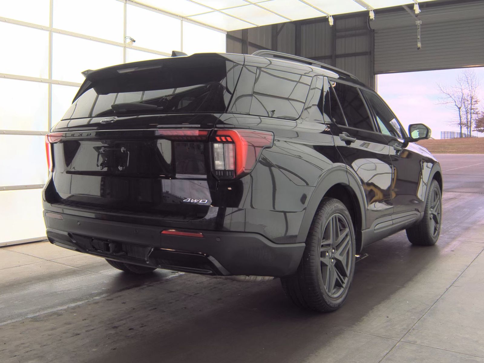 2025 Ford Explorer ST-Line AWD