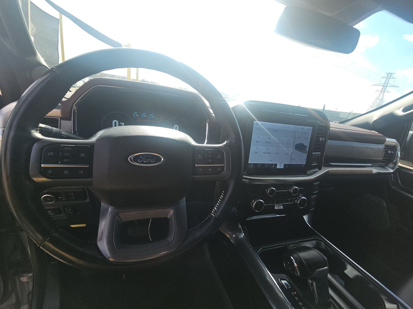 2022 Ford F-150 Lariat AWD