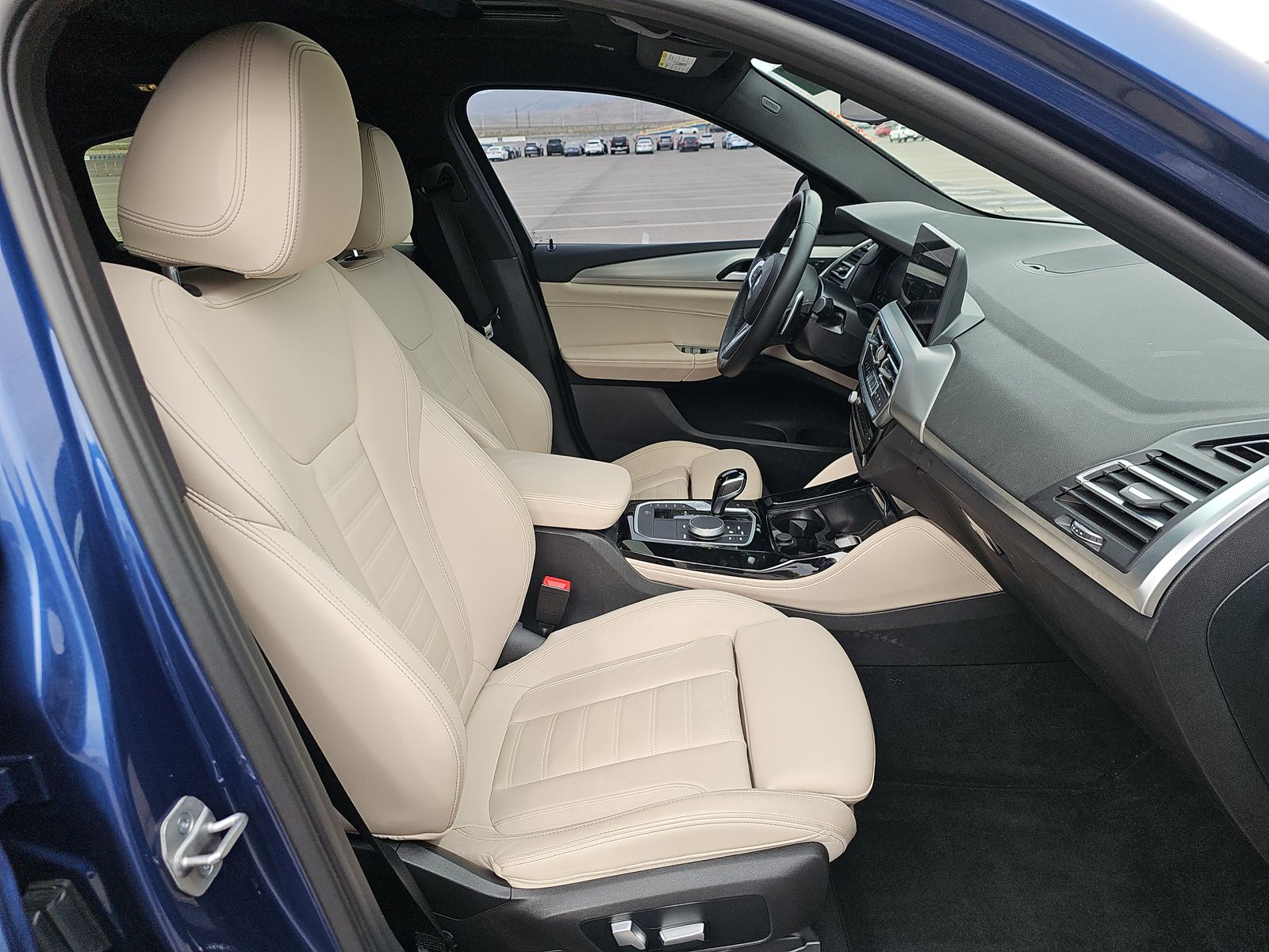 2023 BMW X4 xDrive30i AWD