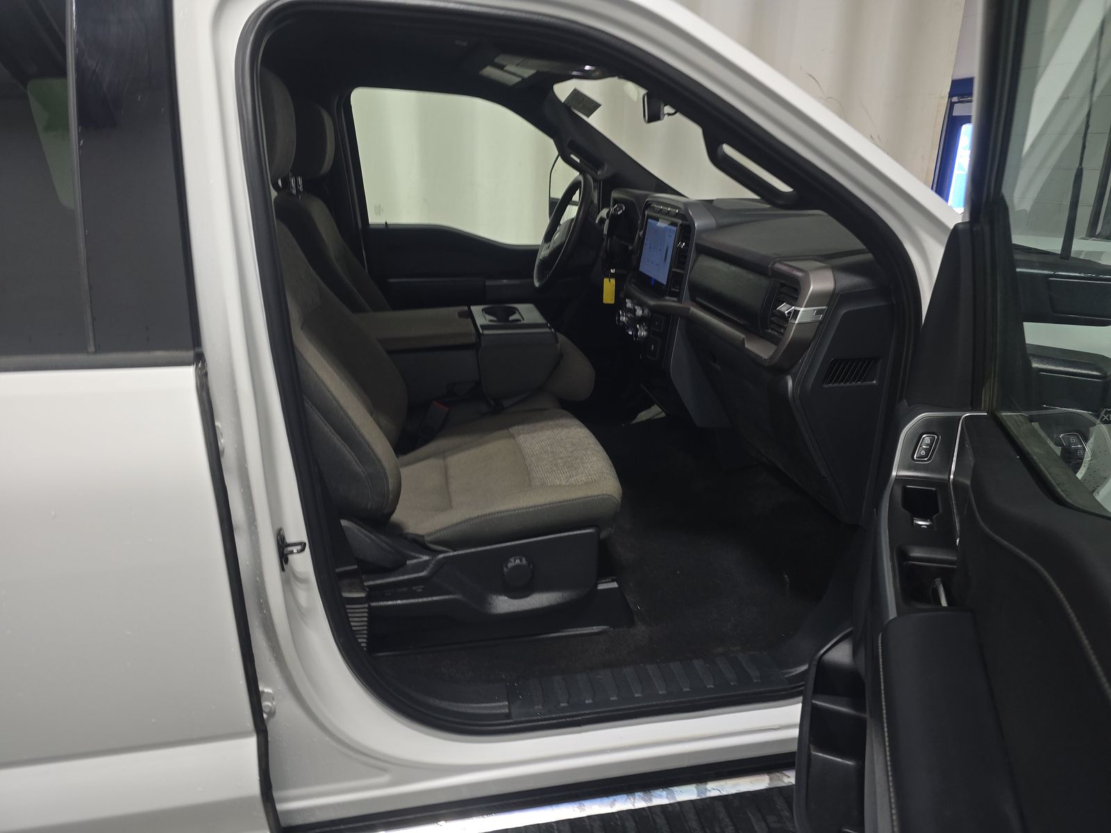 2024 Ford F-150 XLT AWD