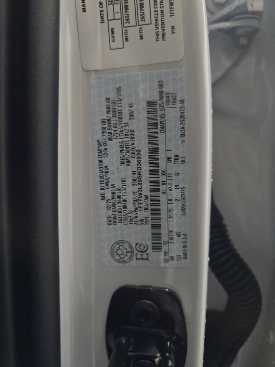 2025 Ford F-150 XLT AWD