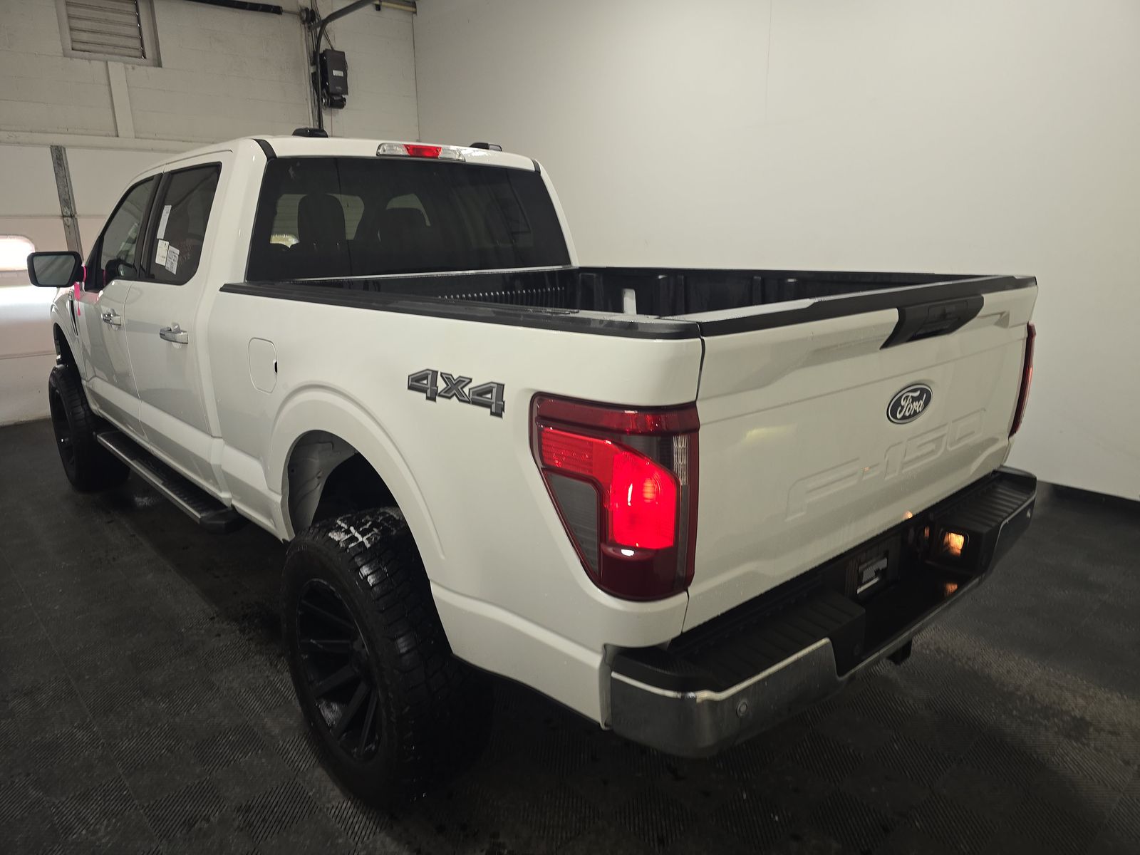 2025 Ford F-150 XLT AWD