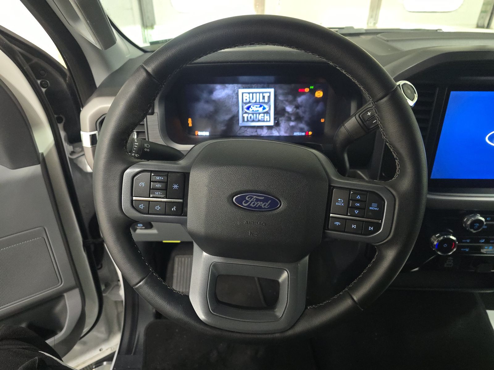 2025 Ford F-150 XLT AWD