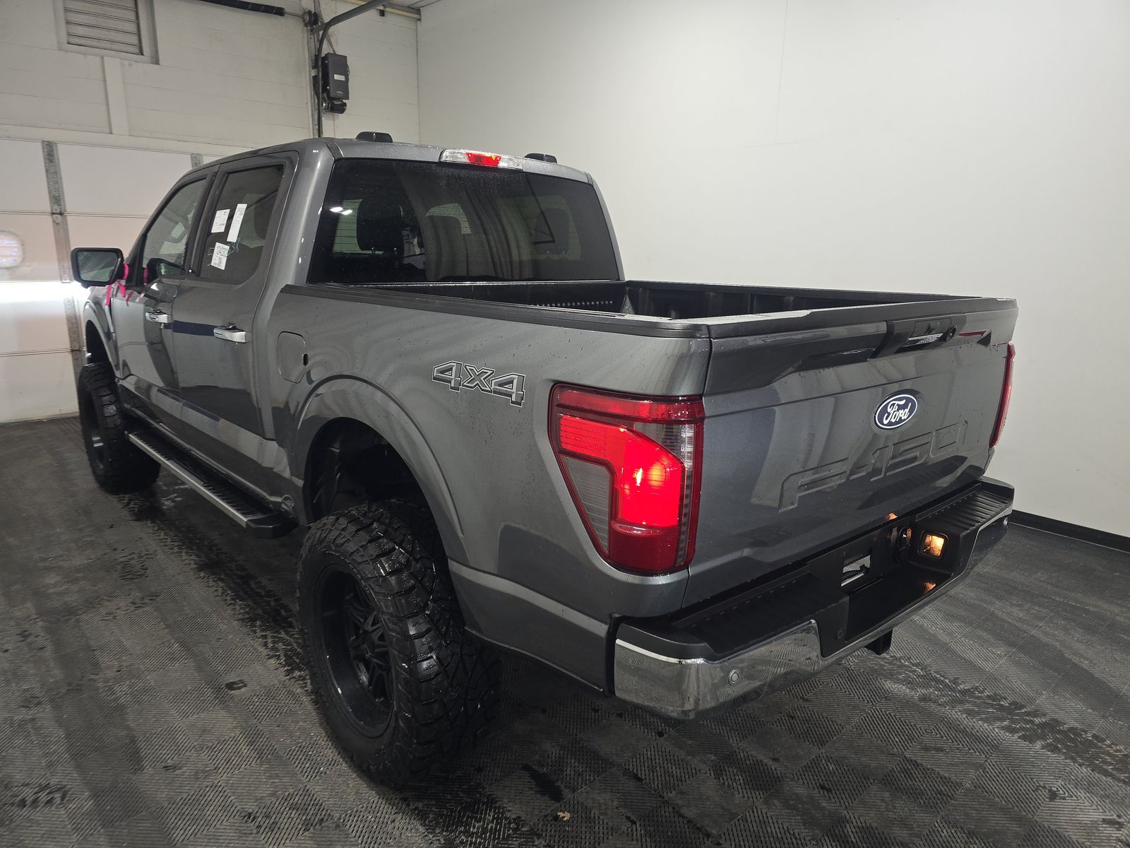 2024 Ford F-150 XLT AWD
