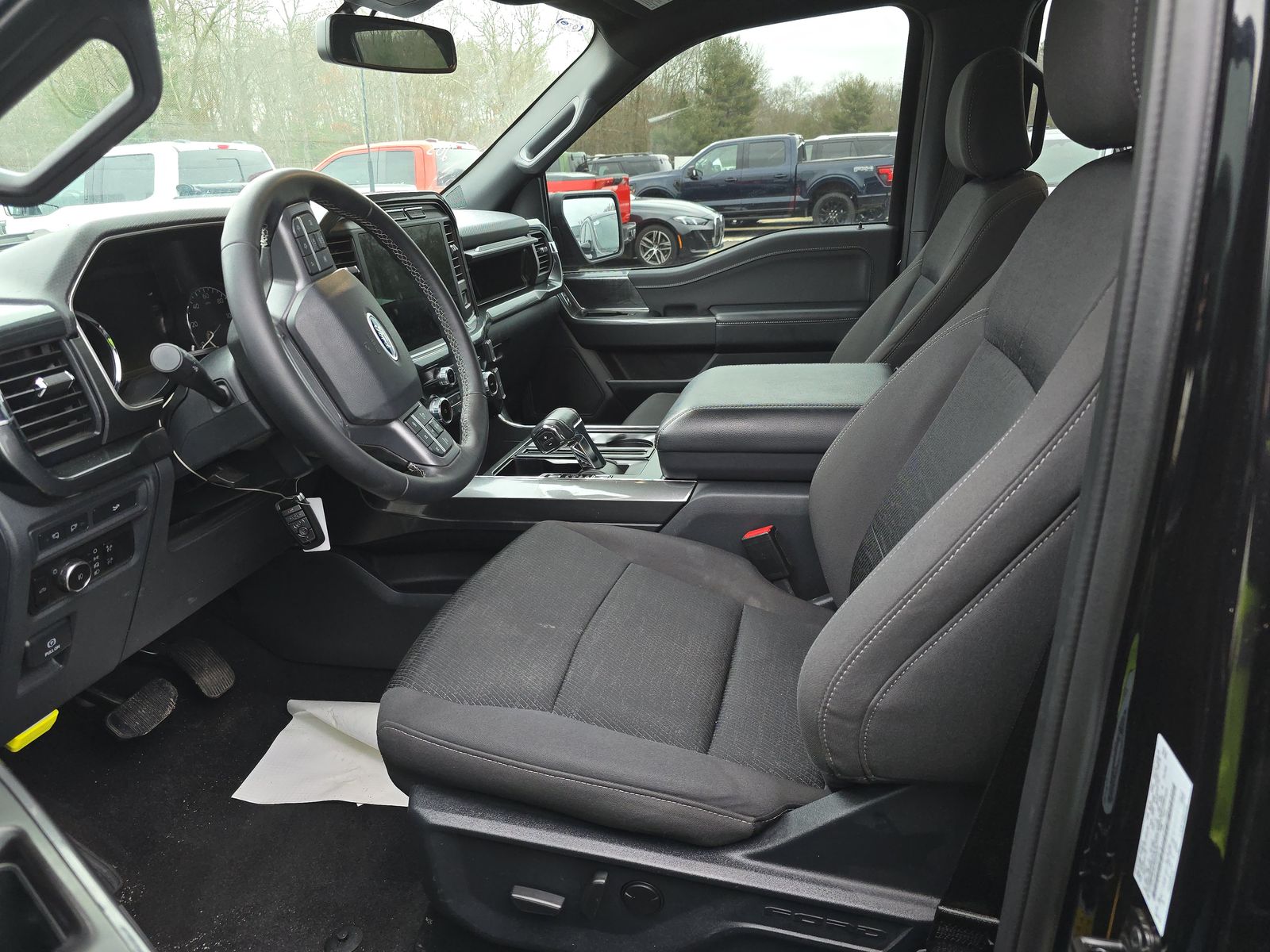 2023 Ford F-150 XLT AWD