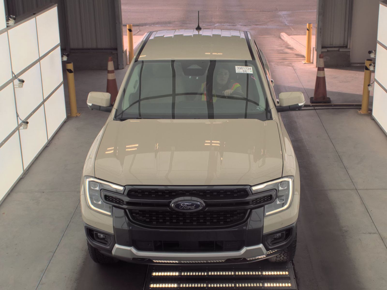 2025 Ford Ranger LARIAT AWD