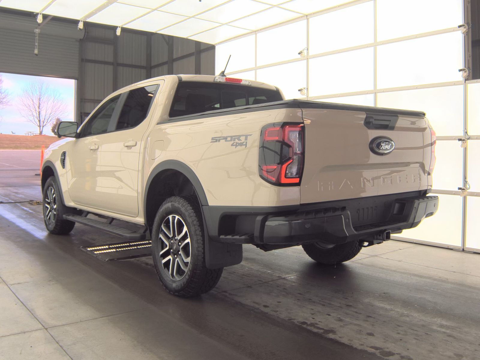 2025 Ford Ranger LARIAT AWD