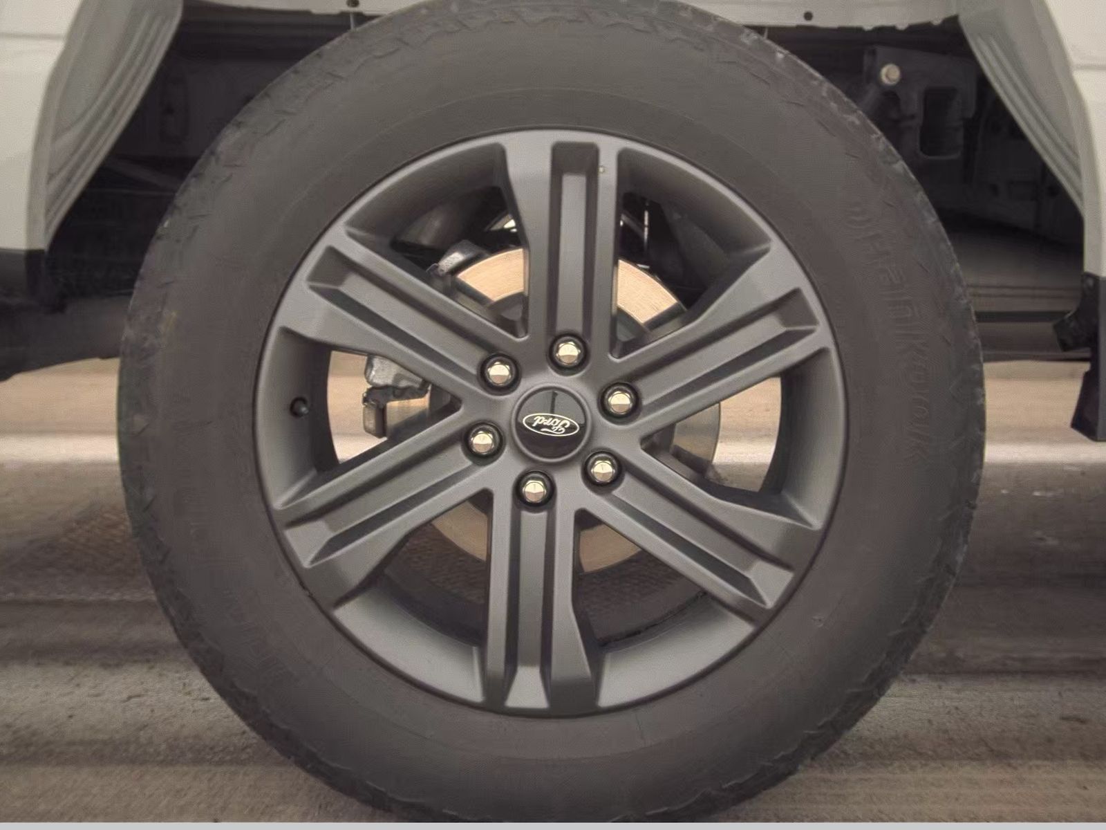 2023 Ford F-150 XLT AWD