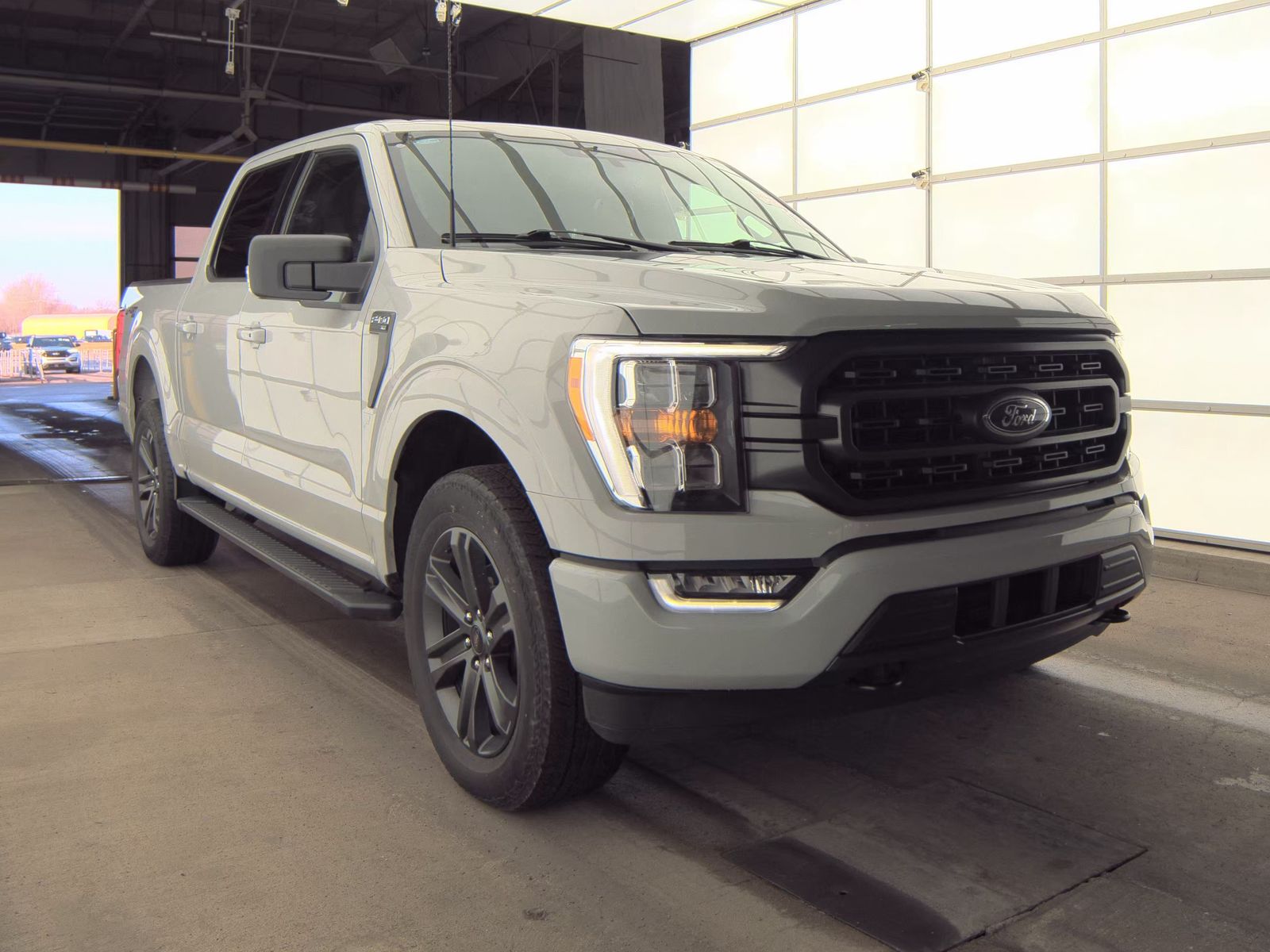 2023 Ford F-150 XLT AWD