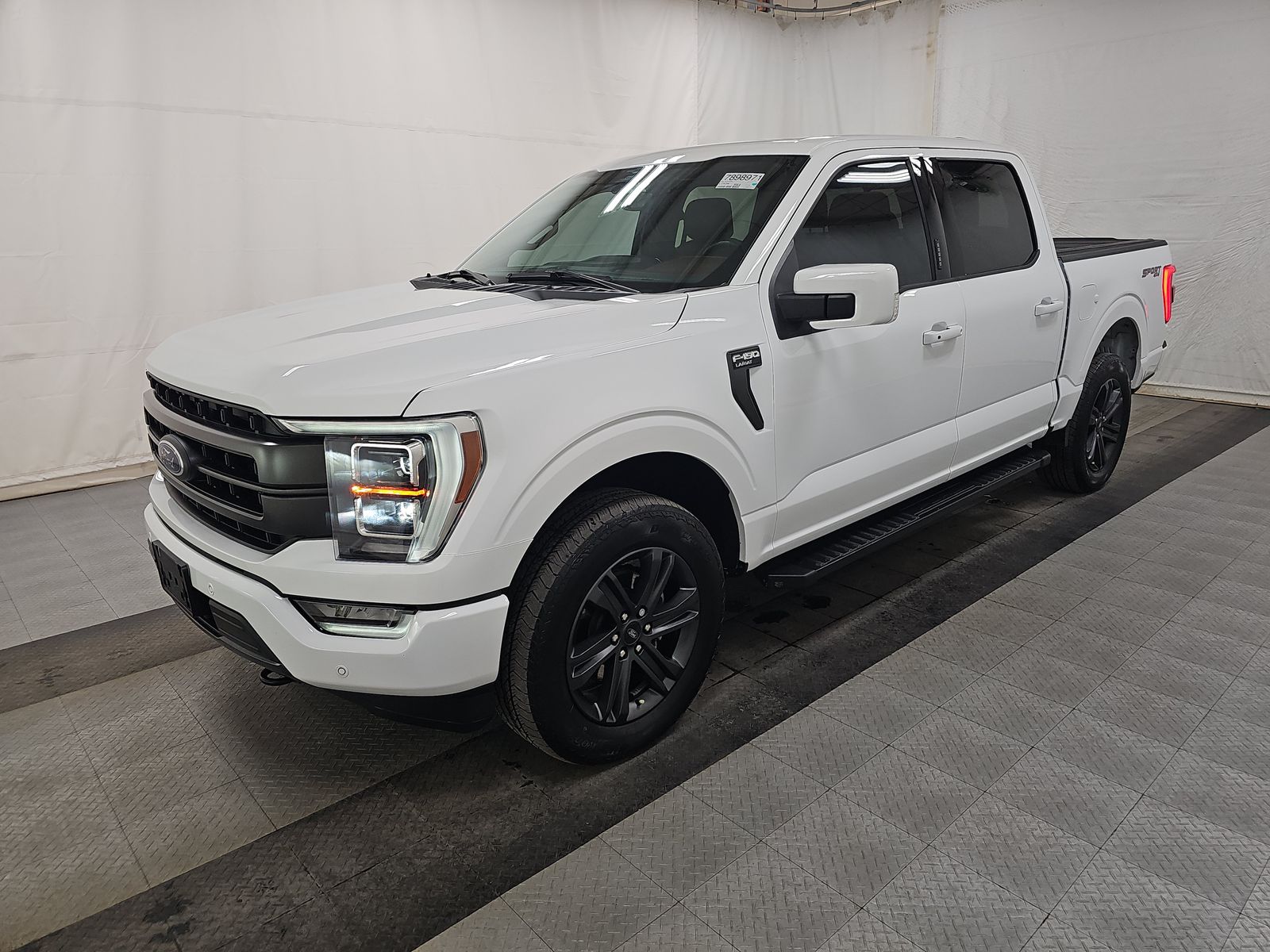 2023 Ford F-150 Lariat AWD