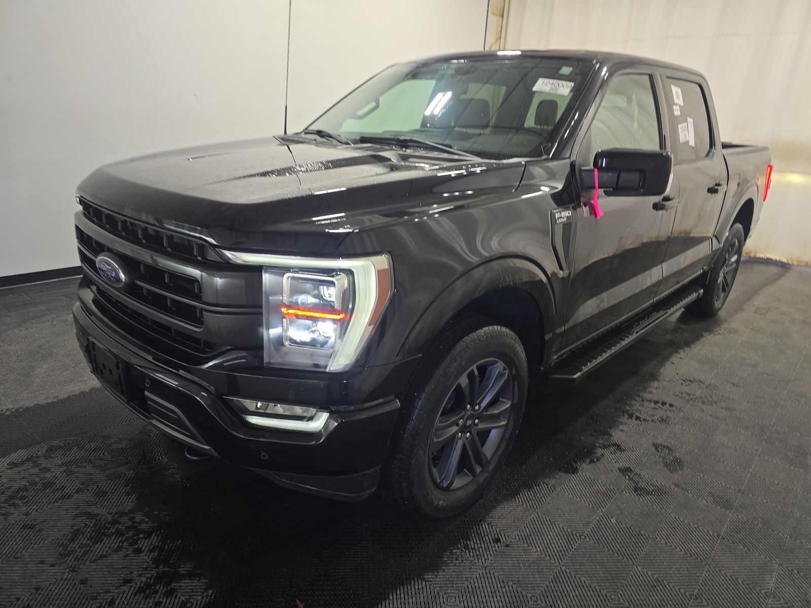 2023 Ford F-150 Lariat AWD