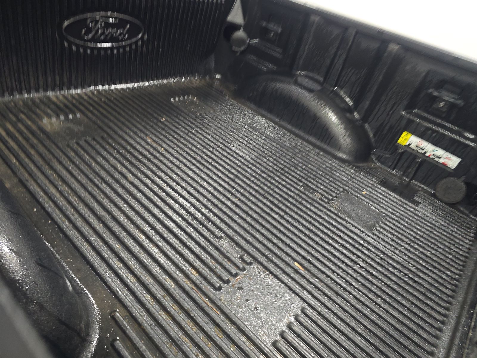 2023 Ford F-150 Lariat AWD