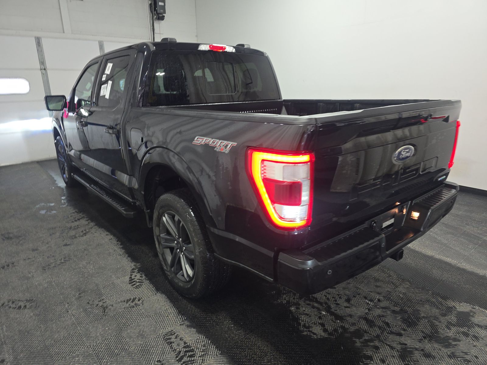 2023 Ford F-150 Lariat AWD