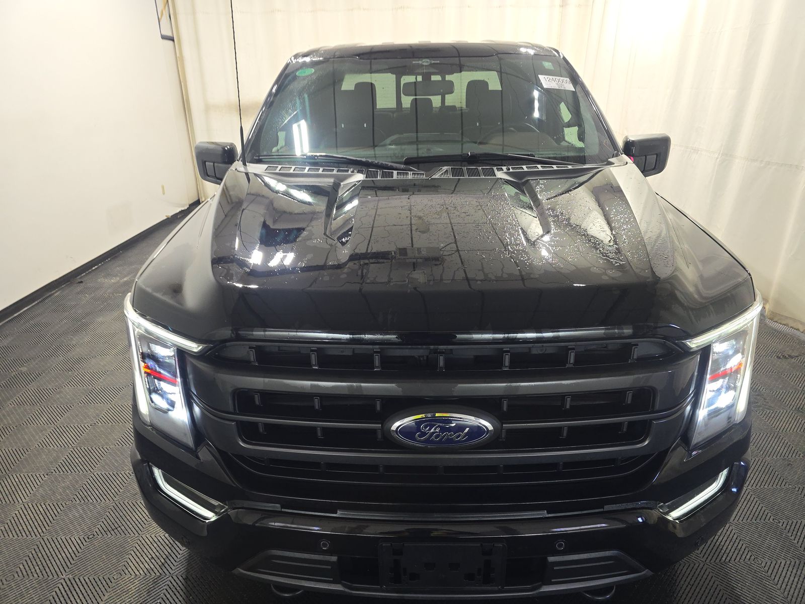 2023 Ford F-150 Lariat AWD