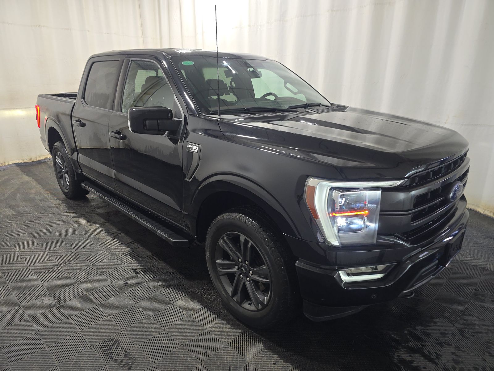 2023 Ford F-150 Lariat AWD