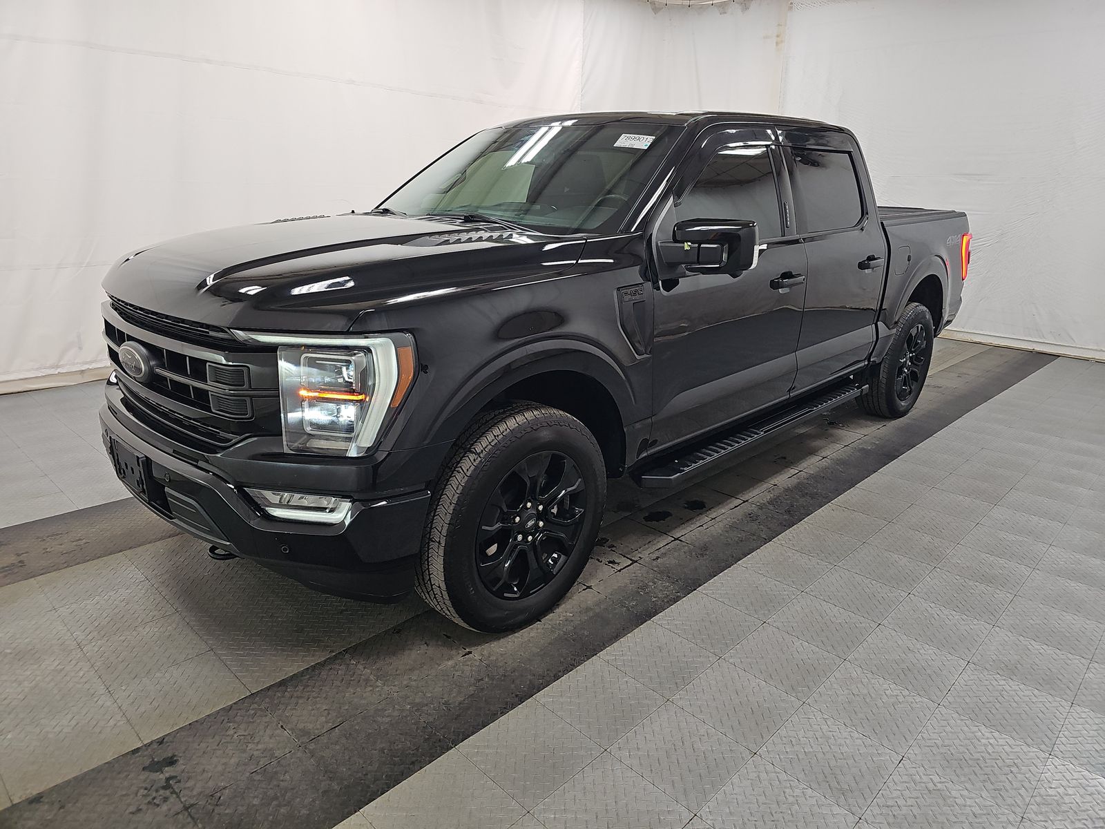 2023 Ford F-150 Lariat AWD
